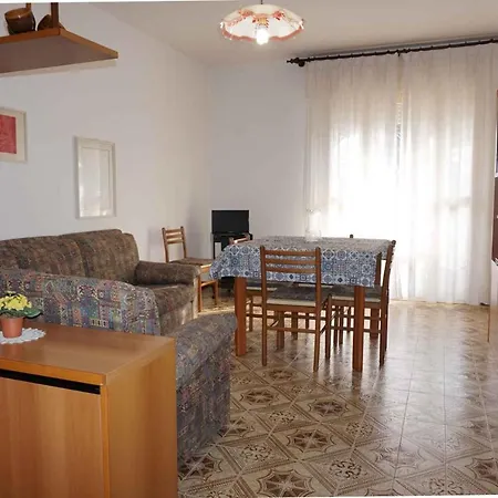Apartamento In 40295 *